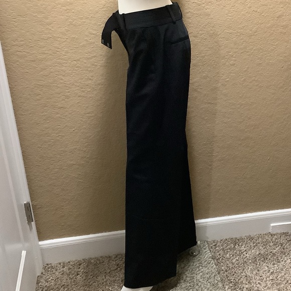 🛑 Ann Taylor Black Striped Slacks (Size 2) - Picture 2 of 7